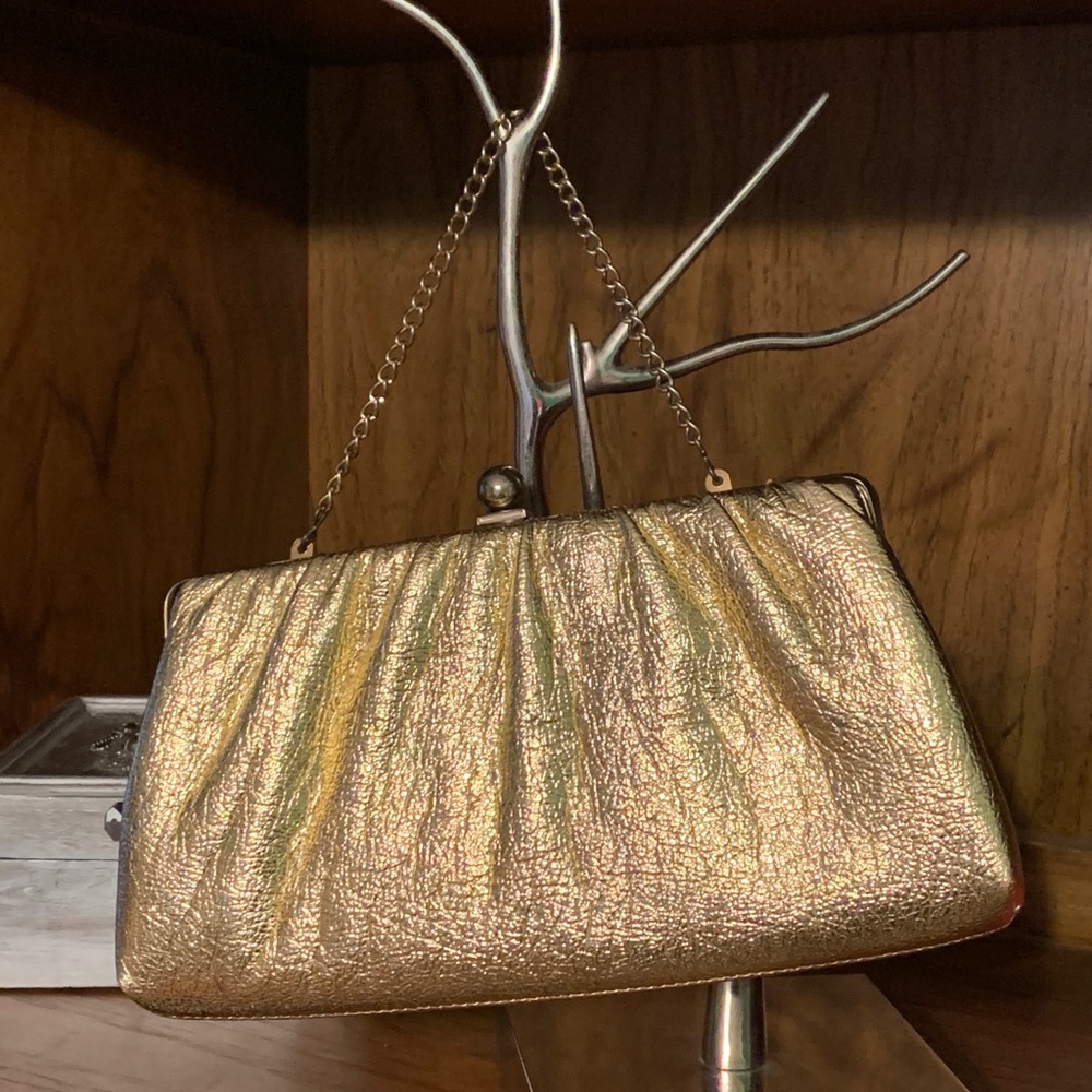 Vintage Gold Clutch Purse - Excellent Condition!